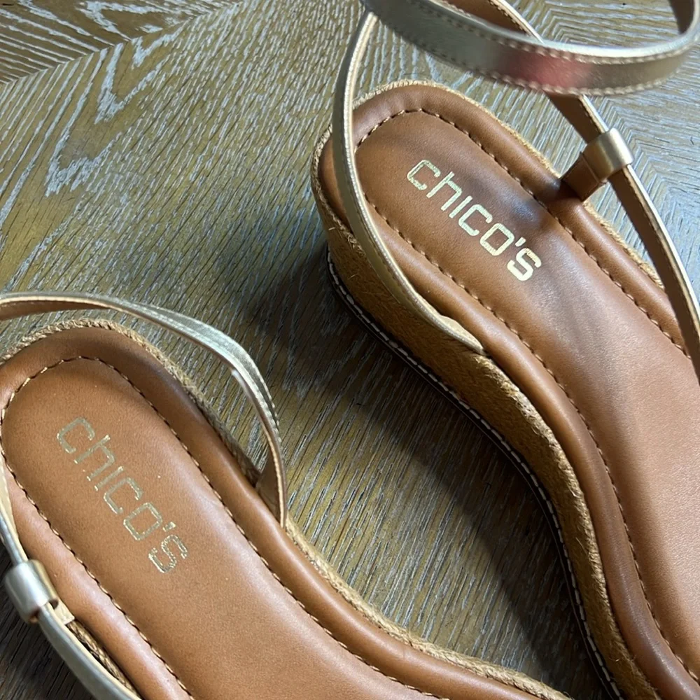 CHICO’S Gold Strap Espadrille Wedge 8